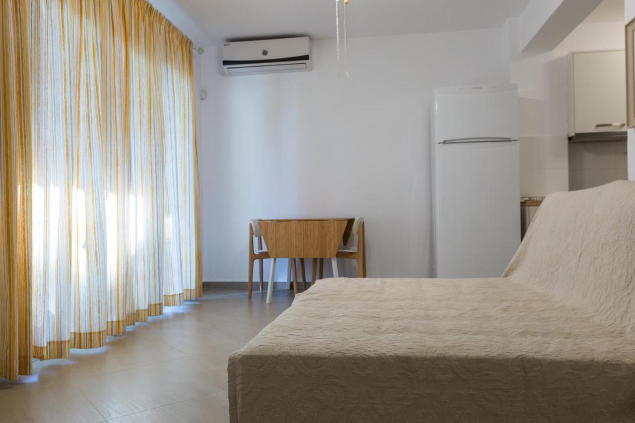 Moriel Seaside Homes Suites Elia Nikitis Buitenkant foto